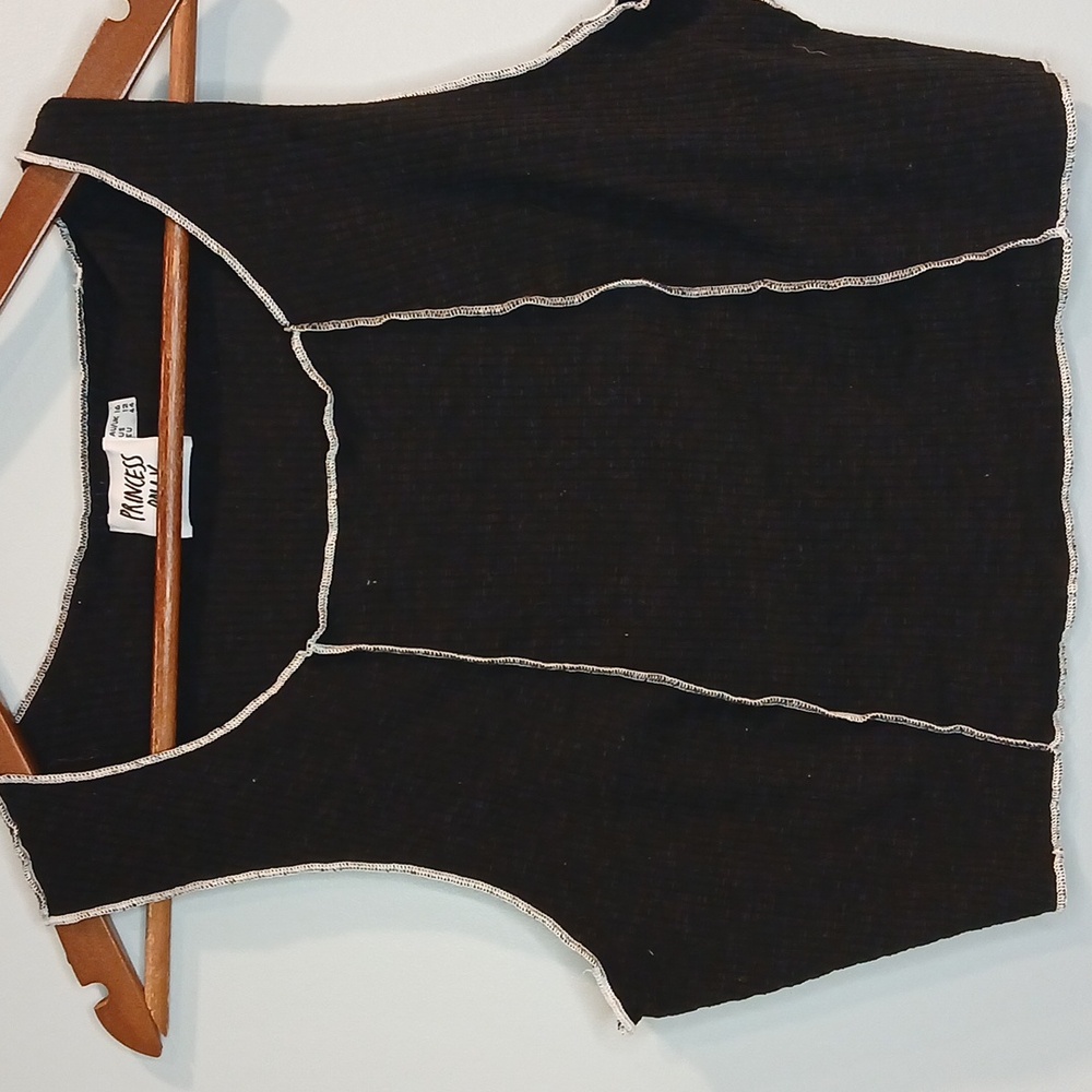 PRINCESS POLLY, size 12, black and white color.